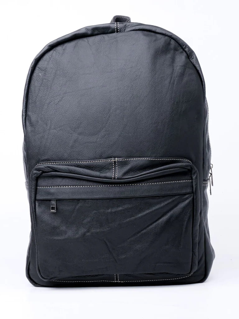 Black Leather Backpack: Luggate